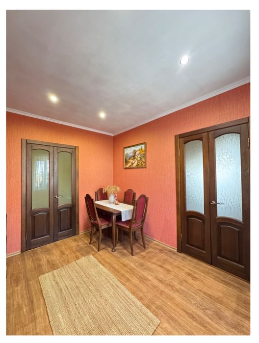 Продам будинок на Новомиколаївці