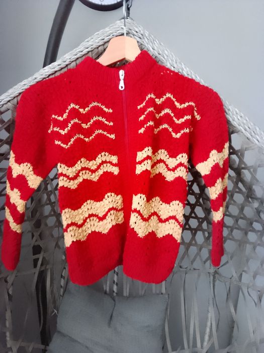 Sweter dla dziewczynki 122