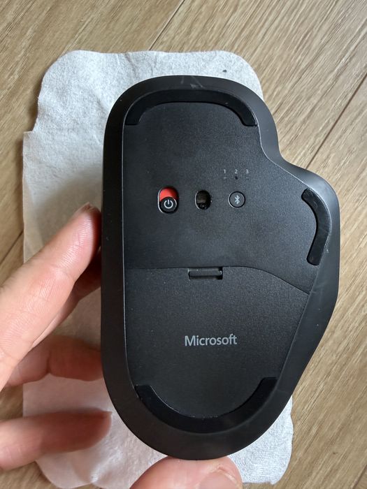 Myszka bezprzewodowa Microsoft Ergonomic Mouse