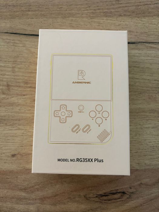 Anbernic RG35xx Plus + karta pamięci 64GB