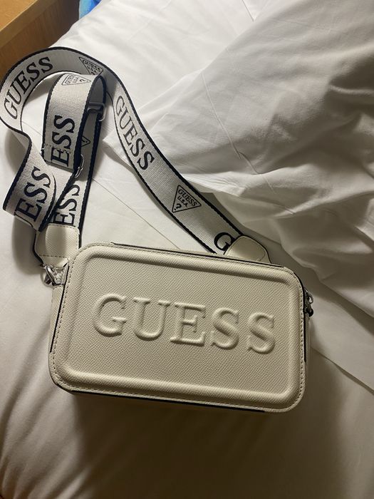 Carteira guess original