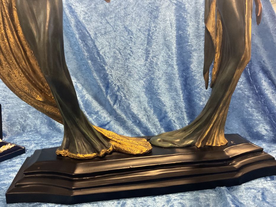 Escultura em bronze  37x39 cm   Anúncios abaixo