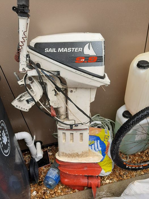 Продам запчястин Evinrude Johnson 100. 2 тактний