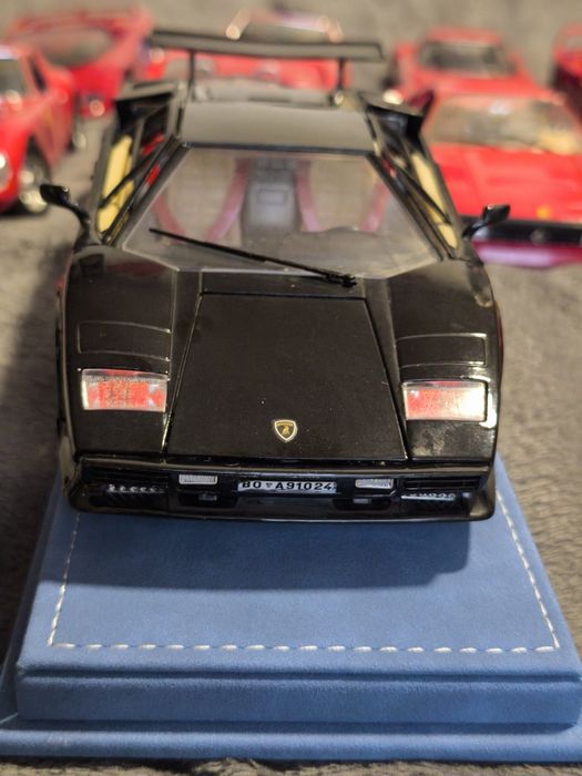 ミニカー Burago Lamborghini Countach 1/18 LAMBORGHINI COUNTACH / 1988 / - BBURAGO 1:18 - 7772461824