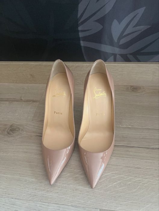 Christian Louboutin szpilki