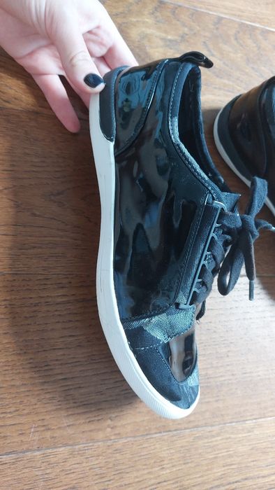 Buty sneakersy lakierowane Calvin Klein