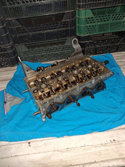 Głowica wałki vw touaran 1.4 tsi lift 10-15