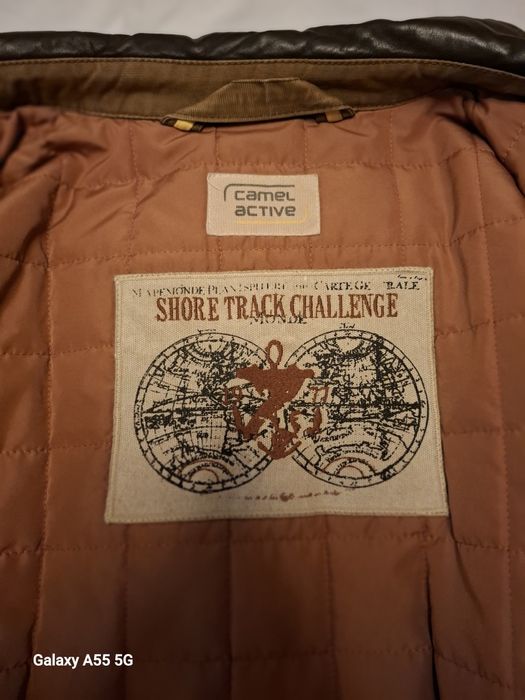 Vendo blusão Camel Active