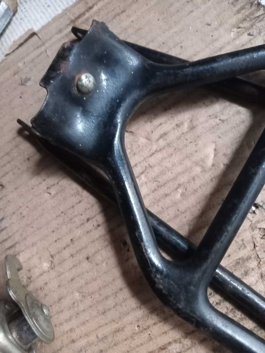 Задние багажники до велосипеда новые. СССР.