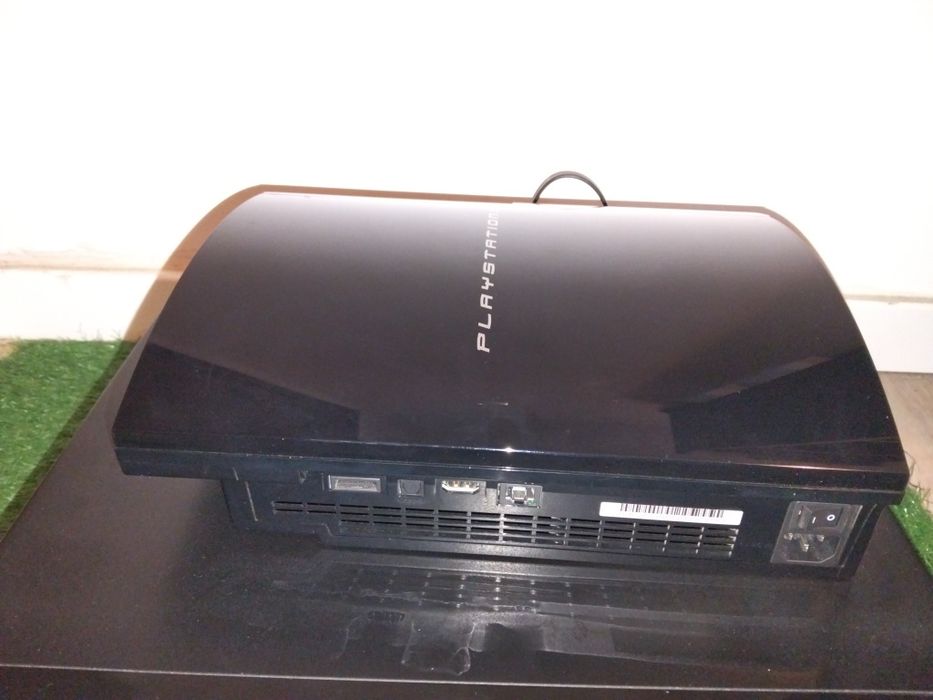 PlayStation 3, modelo FAT cechl04