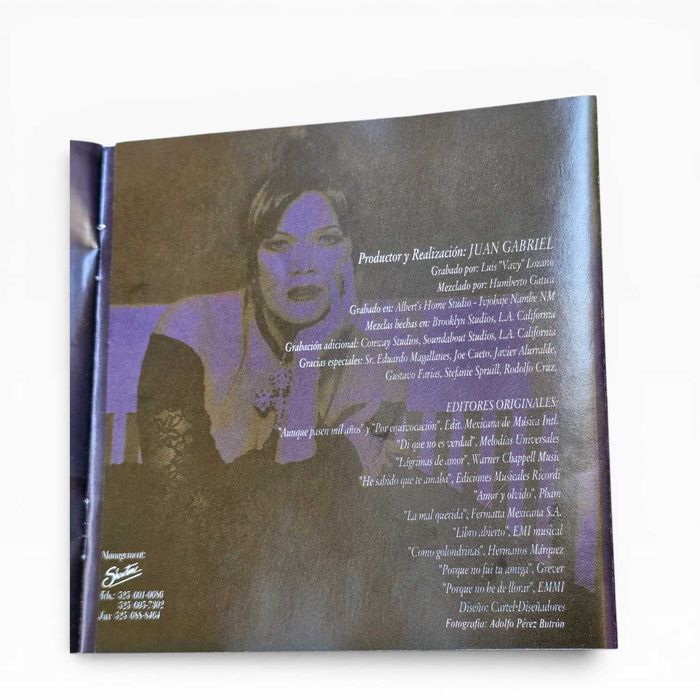 CD Ángela Carrasco — Una Producción de Juan Gabriel | WEA 1995