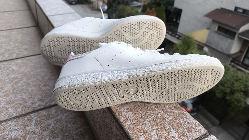 Buty Adidas Stan Smith białe perłowe detale rozmiar 38 2/3