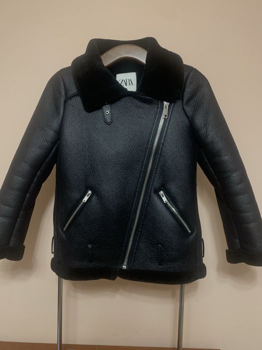 Дублянка Zara в хорошому стані