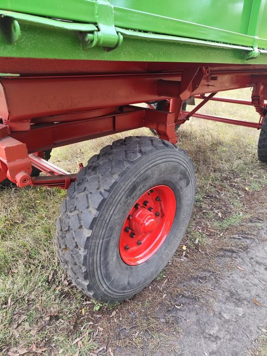 Продам тракторний Прицеп 2 птс 4