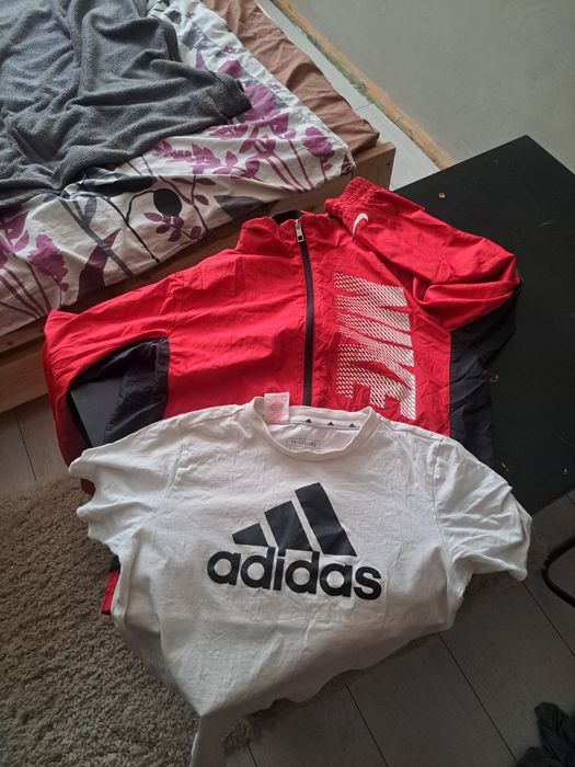 Bluza koszulka .