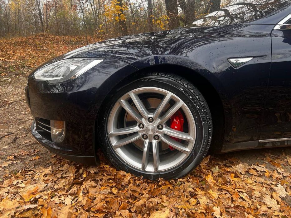 Аренда Тесла С Tesla model S 3 X авто оренда одеса