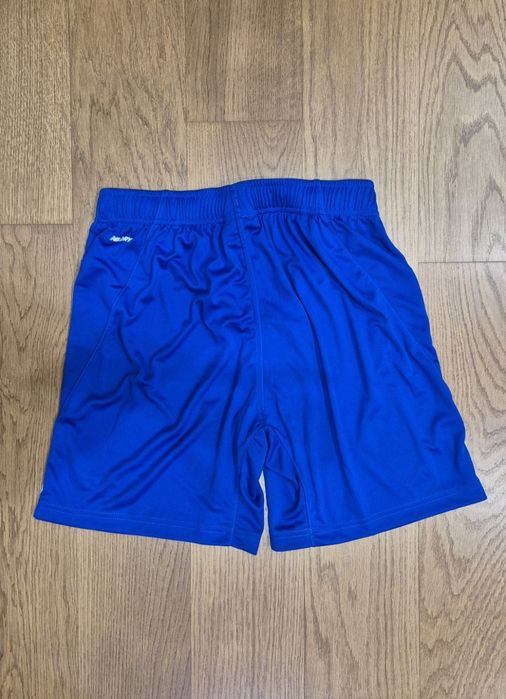 Продам футболки,шорти Динамо.