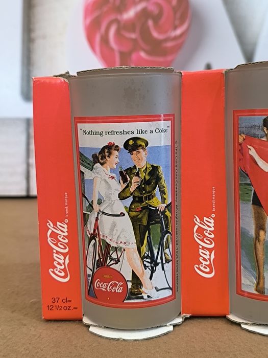 Conjunto de copos vintage da Coca-Cola