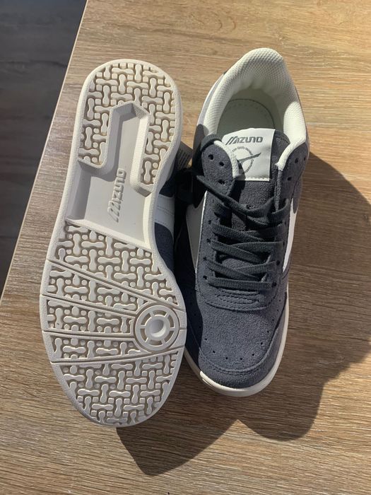 Кросівки нові Mizuno 38 р.