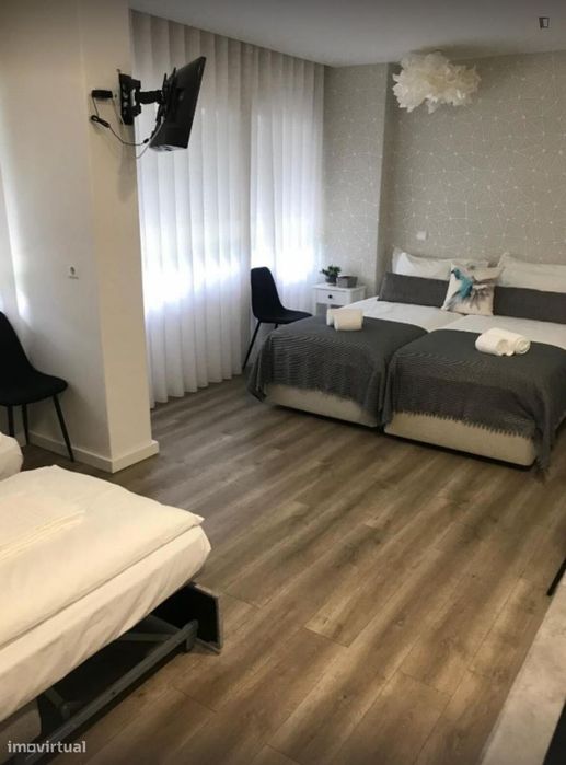 Estúdio - localizado em Baixa Coimbra