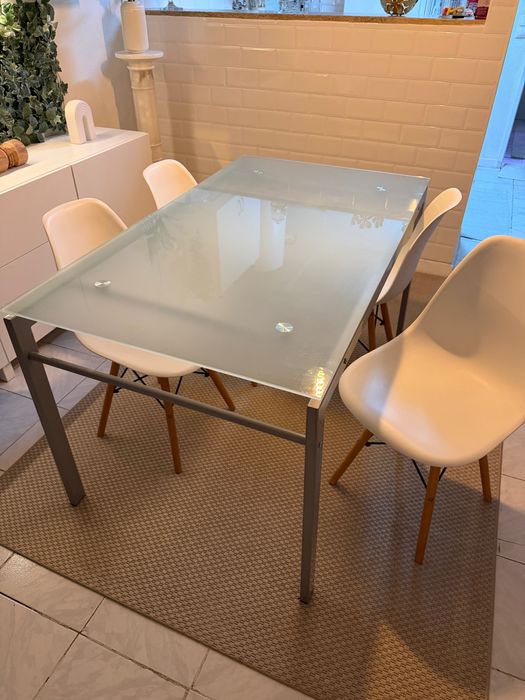 Mesa de jantar 140x80