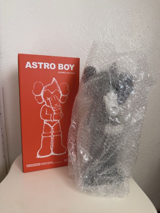Boneco Astro Boy Kaws