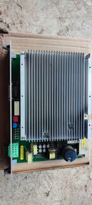 Dwa silniki i serwo wzmacniacze sprawne