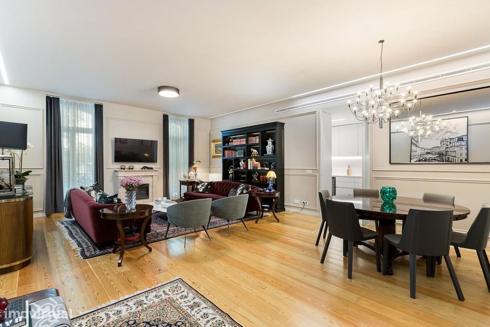 Apartamento T3 com vista, Avenida da Liberdade, Lisboa
