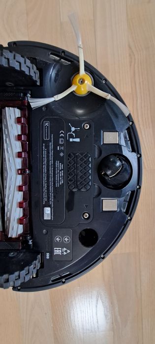 Odkurzacz Roomba 980 iRobot nowe szczotki miotełka filtr krótko używan