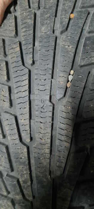 Продам зимнюю резину Nokian   hakkapelita r sport 225/60R18