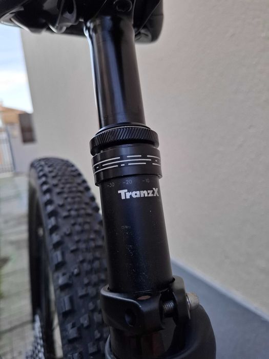 Kona Honzo Deluxe DL