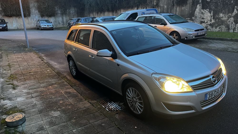 Astra 1.3 2007 com 266 mil km