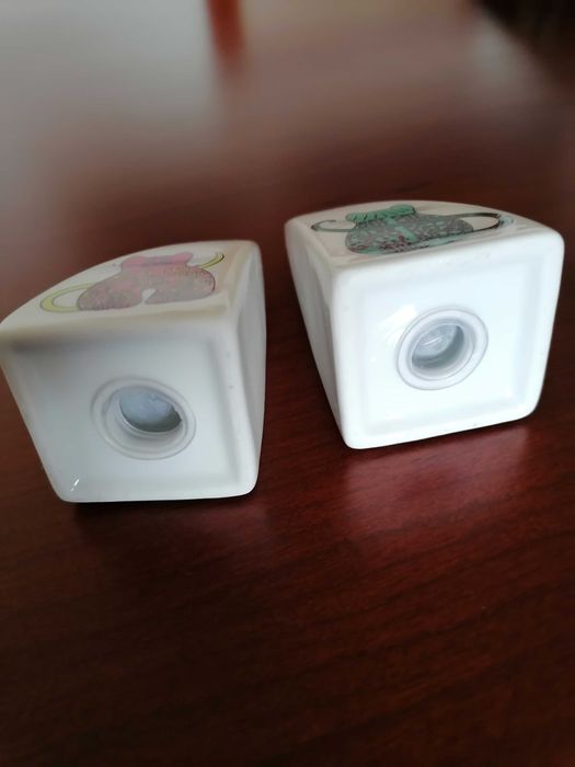 Saleiro e pimenteiro gato preto