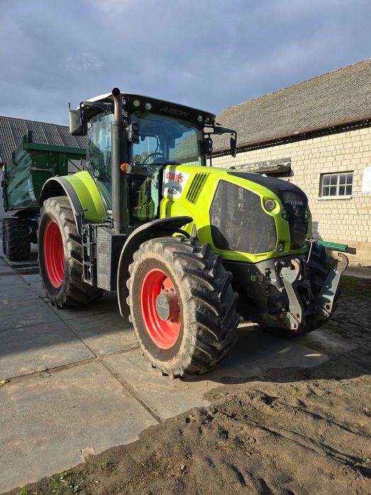 Claas  Axion 830