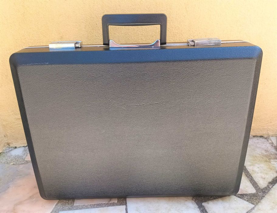ECHOLAC Vintage Suitcase – Executive