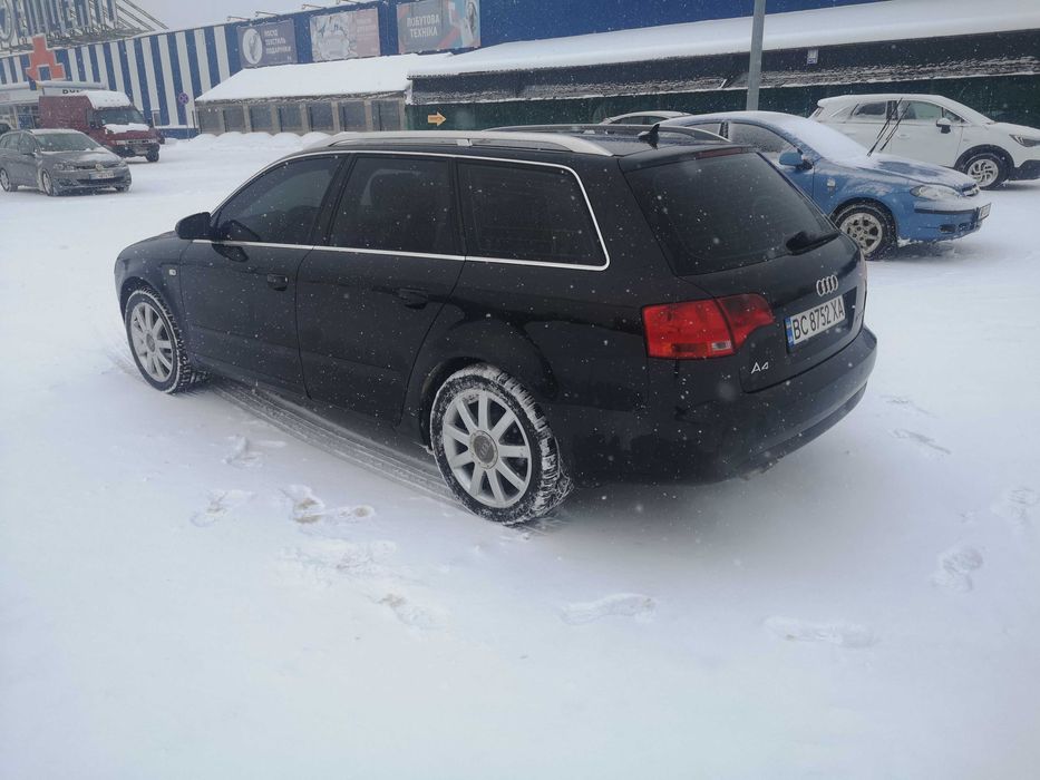 AUDI A4 AVANT S-Line свіжопригнана З ІТАЛІЇЇ!!!