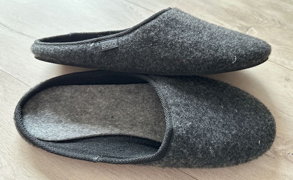 Pantofle damskie filcowe, nowe, podeszwa gumowa, rozmiar 36