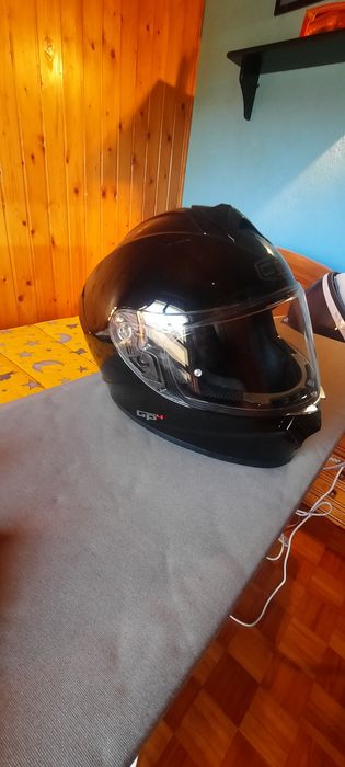 Capacete CMS GP4