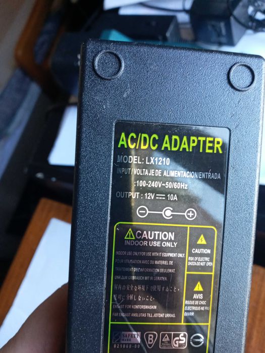 Дрель, шуруповерт.