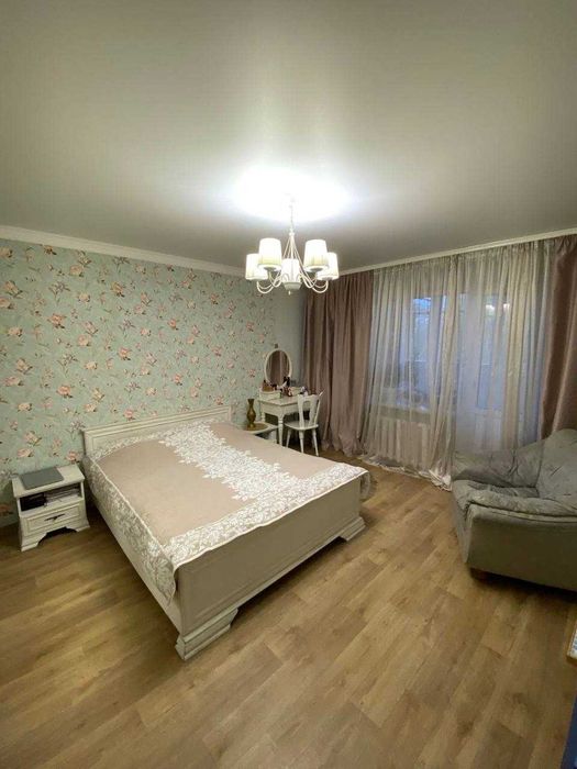 3-кімнатна квартира вул. Паустовського