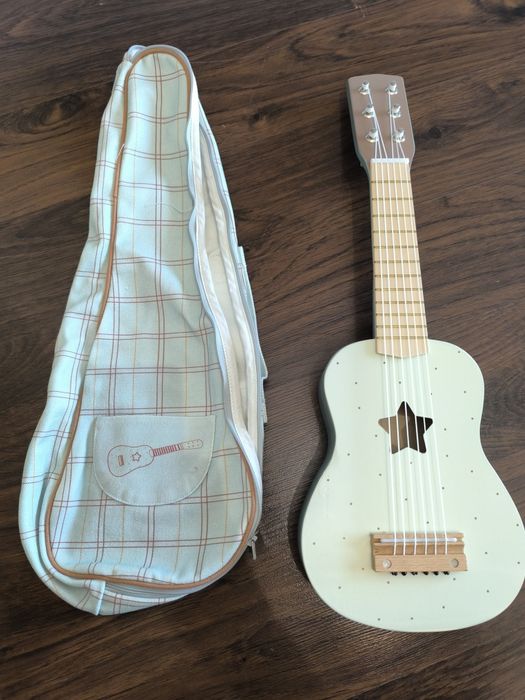 Brinquedo infantil guitarra