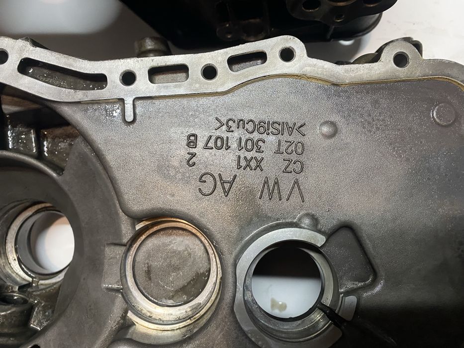 Запчастини МКПП 02T301103AB Корпус Деференціал 02T409121F