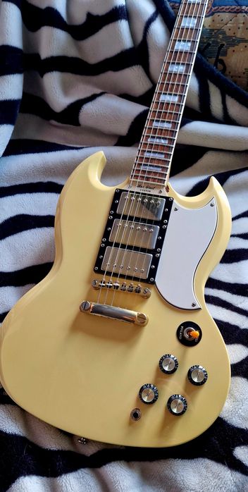 Gitara SG Epiphone G400 Les Paul Custom