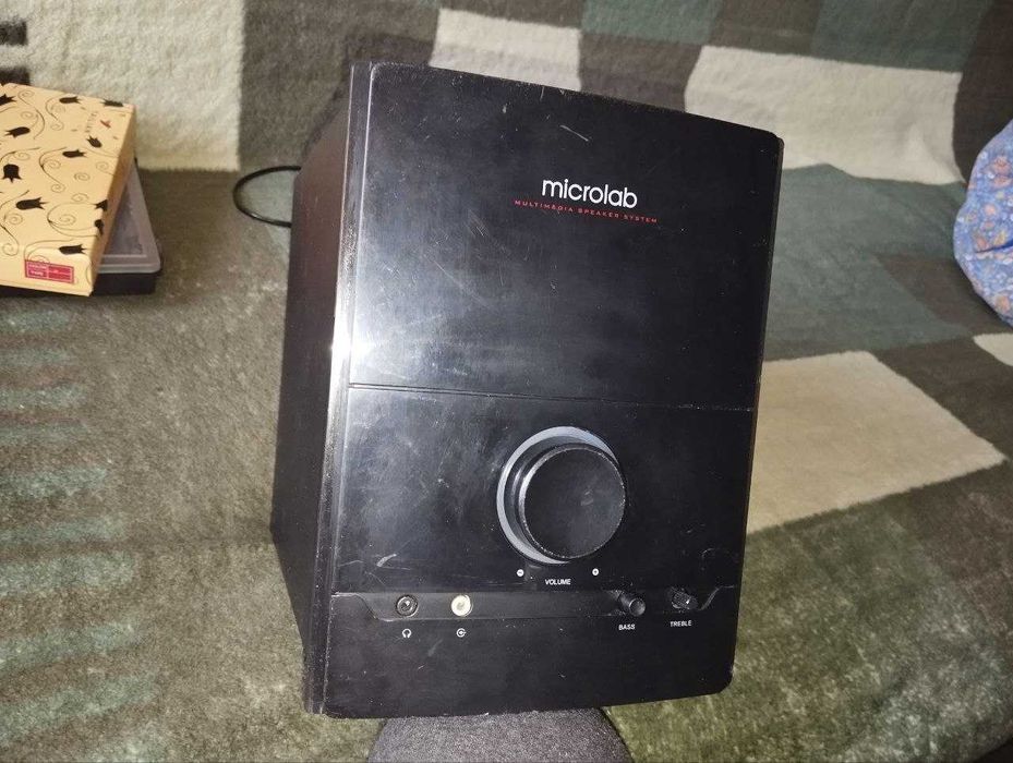 сабвуфер Microlab M500