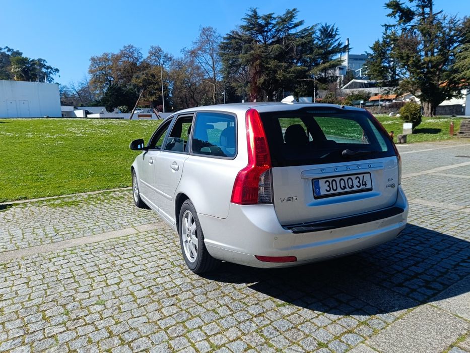 Volvo V50 1.6 D2 (114cv) – 2011 | Histórico Volvo | Mecânica Revista