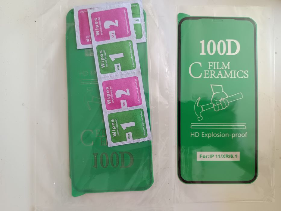 Захисне протиударне керамічне скло на iPhone