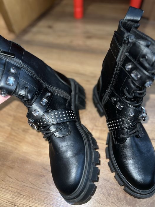 Ботинки сапоги женские