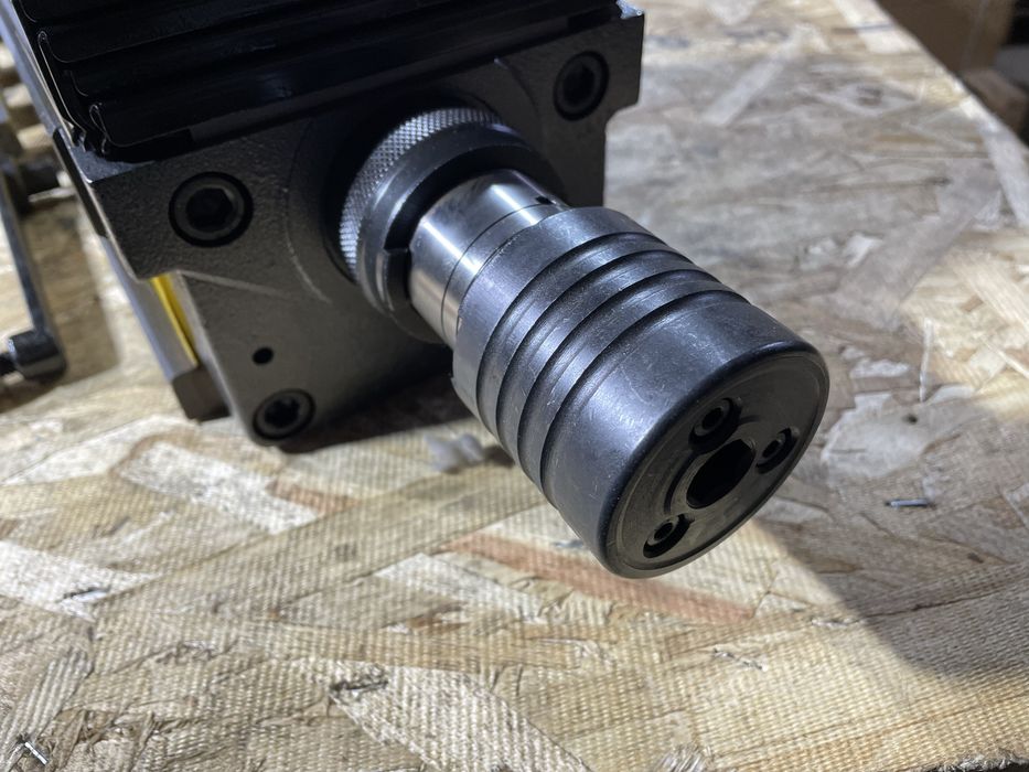 Лещата прецизійні гідравлічні механічні MPV-160V