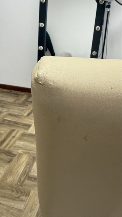 Стільчик барний