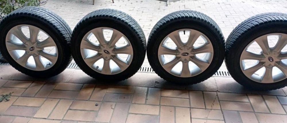 Felgi aluminiowe 18" z oponami Oryginał Subaru Outback